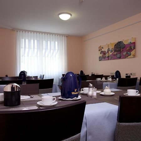 Akzent Hotel Torgauer Hof Sindelfingen Exteriör bild